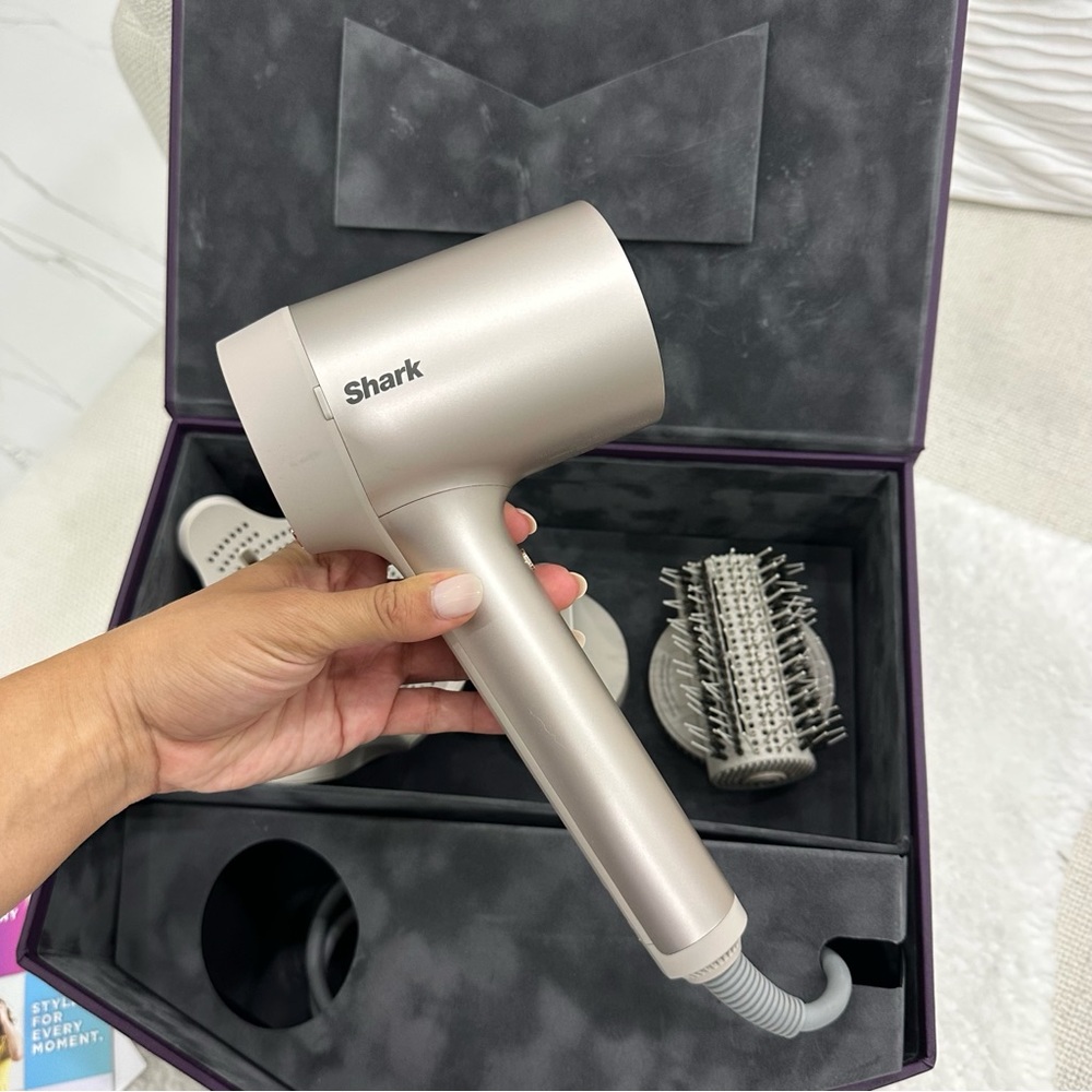 Shark Hyper Air Hairdryer